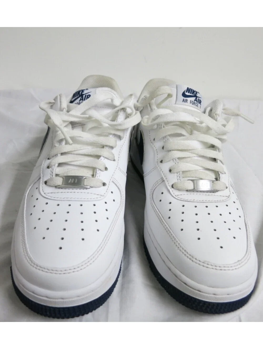 Nike Air Force 1 '07 White Midnight Navy Leather Sneakers FJ4146-104 sz 9